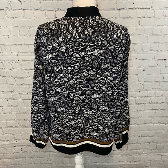 TALBOTS Blouse Long Sleeve Button Down Lace Print Black/White-12P - Picture 2 of 2